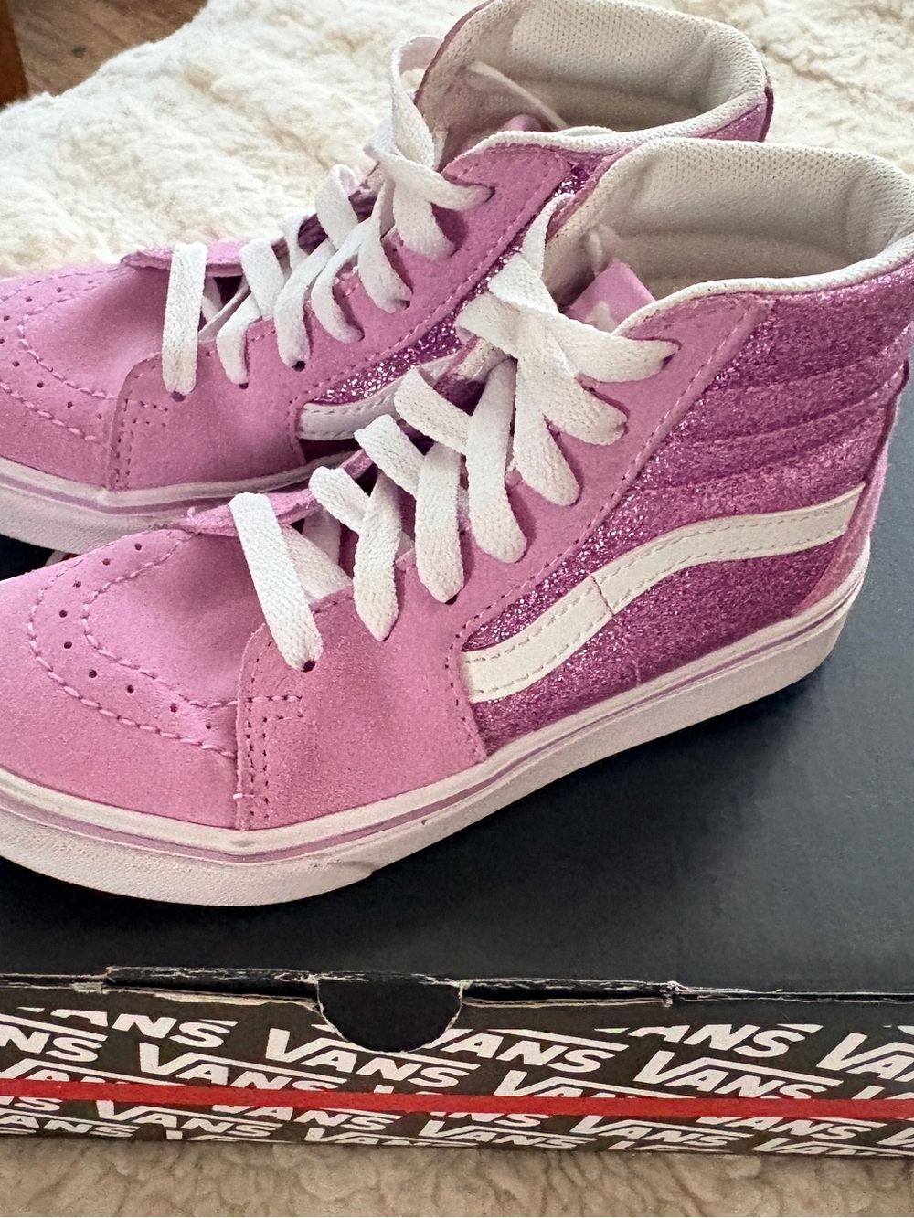 Vans Kids High-Top Sneakers in Pink with White Stripe